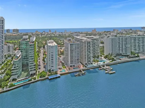1228 West Avenue Miami Beach FL 33139