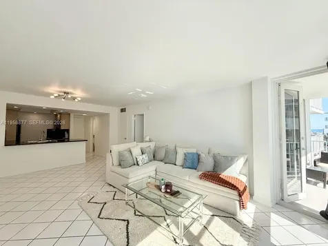 1228 West Avenue Miami Beach FL 33139