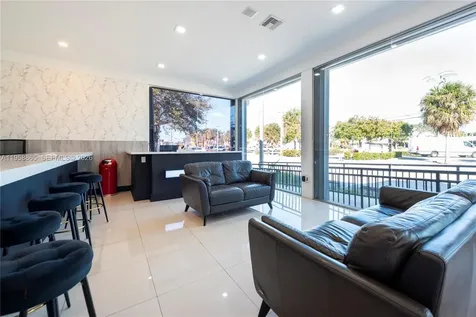 2980 W Oakland Park Boulevard Oakland Park FL 33311