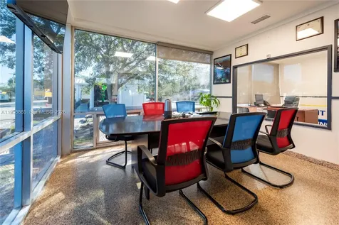 2980 W Oakland Park Boulevard Oakland Park FL 33311