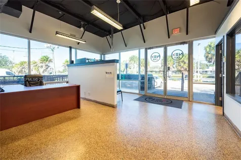 2980 W Oakland Park Boulevard Oakland Park FL 33311