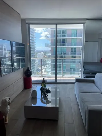 1100 S Miami Avenue Miami FL 33130