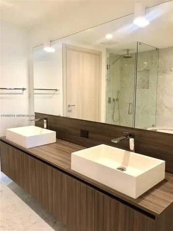 1000 Brickell Plaza Miami FL 33131