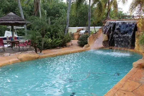 4465 SW 38th Terrace Dania Beach FL 33312