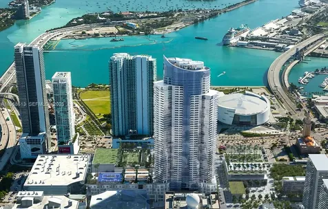 851 NE 1st Avenue Miami FL 33132