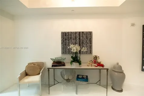 851 NE 1st Avenue Miami FL 33132