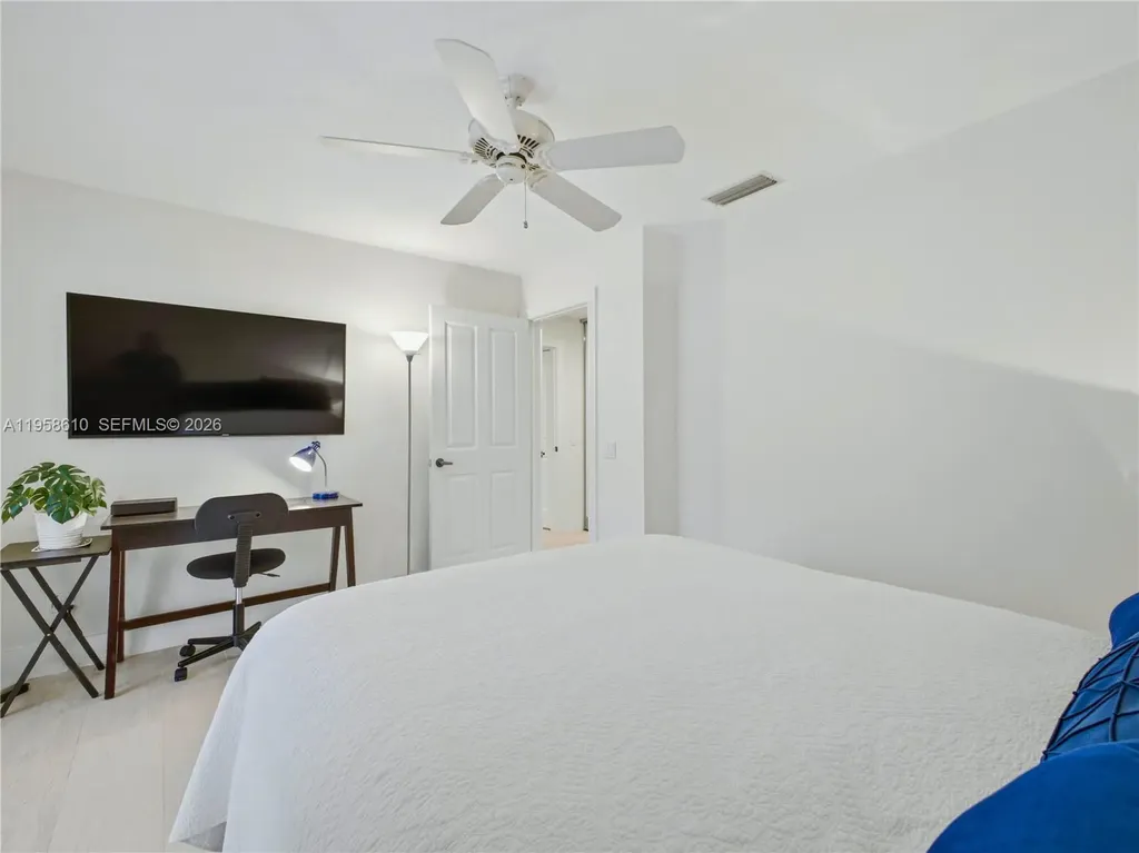 803 Silverleaf Oak Court Palm Beach Gardens FL 33410