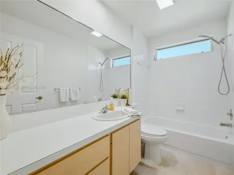 803 Silverleaf Oak Court Palm Beach Gardens FL 33410