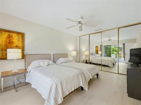 803 Silverleaf Oak Court Palm Beach Gardens FL 33410