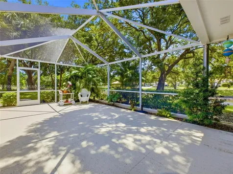 803 Silverleaf Oak Court Palm Beach Gardens FL 33410