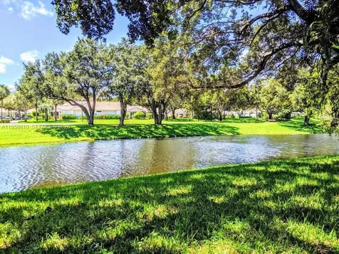 803 Silverleaf Oak Court Palm Beach Gardens FL 33410