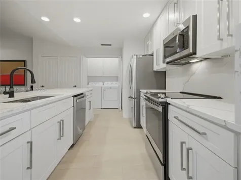 803 Silverleaf Oak Court Palm Beach Gardens FL 33410