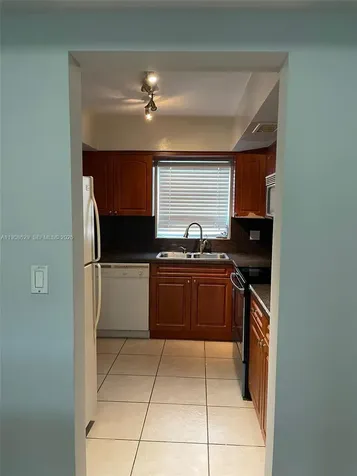 7670 SW 82nd Street Miami FL 33143