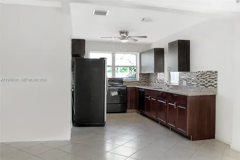 4133 SW 52nd Street Dania Beach FL 33314