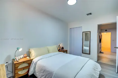 3831 Estepona Avenue Doral FL 33178