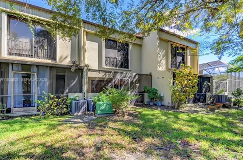 3831 Estepona Avenue Doral FL 33178