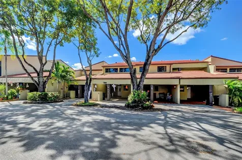 3831 Estepona Avenue Doral FL 33178