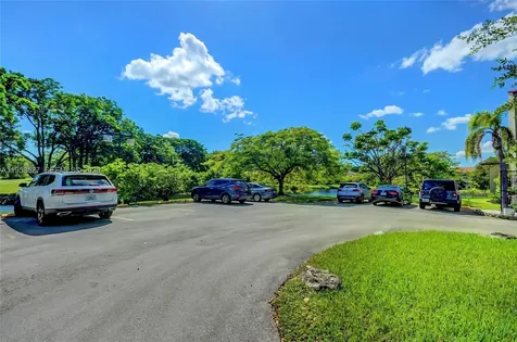 3831 Estepona Avenue Doral FL 33178