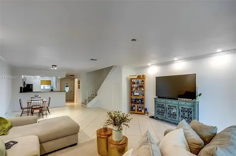 3831 Estepona Avenue Doral FL 33178
