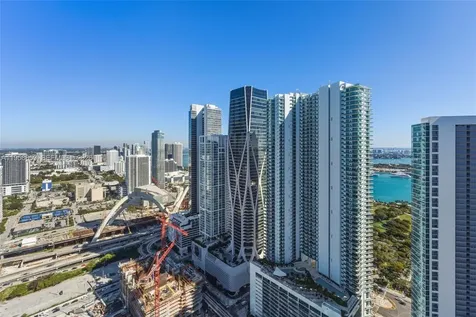 851 NE 1st Avenue Miami FL 33132