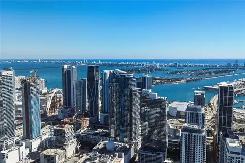 851 NE 1st Avenue Miami FL 33132
