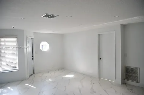 9763 NW 37th Street Sunrise FL 33351