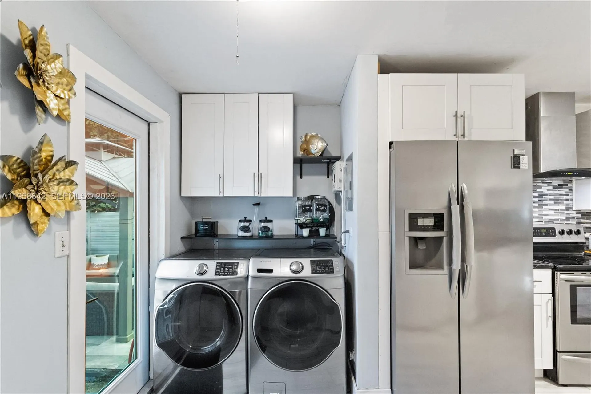 821 N 73rd Terrace Hollywood FL 33024
