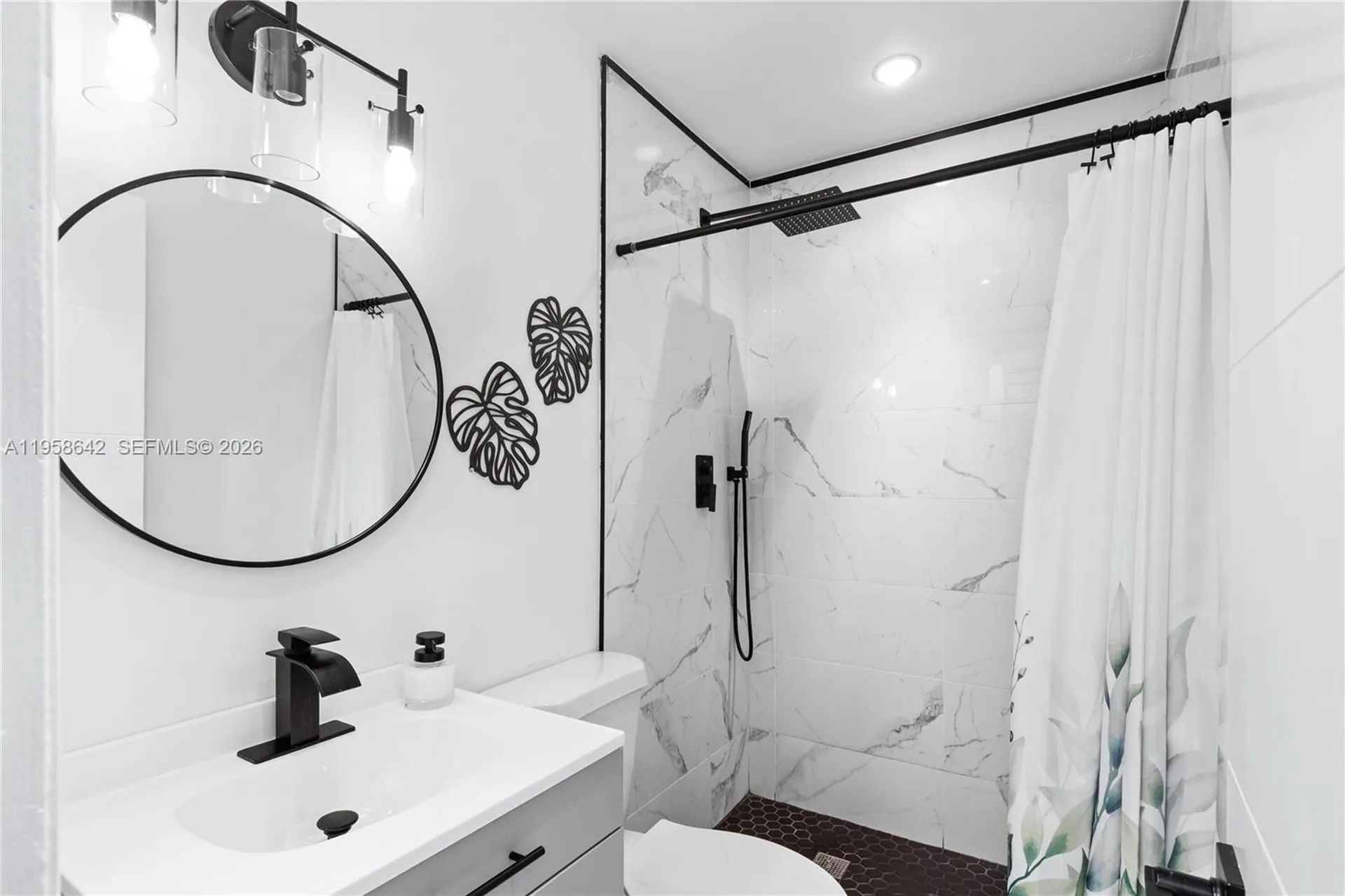 821 N 73rd Terrace Hollywood FL 33024