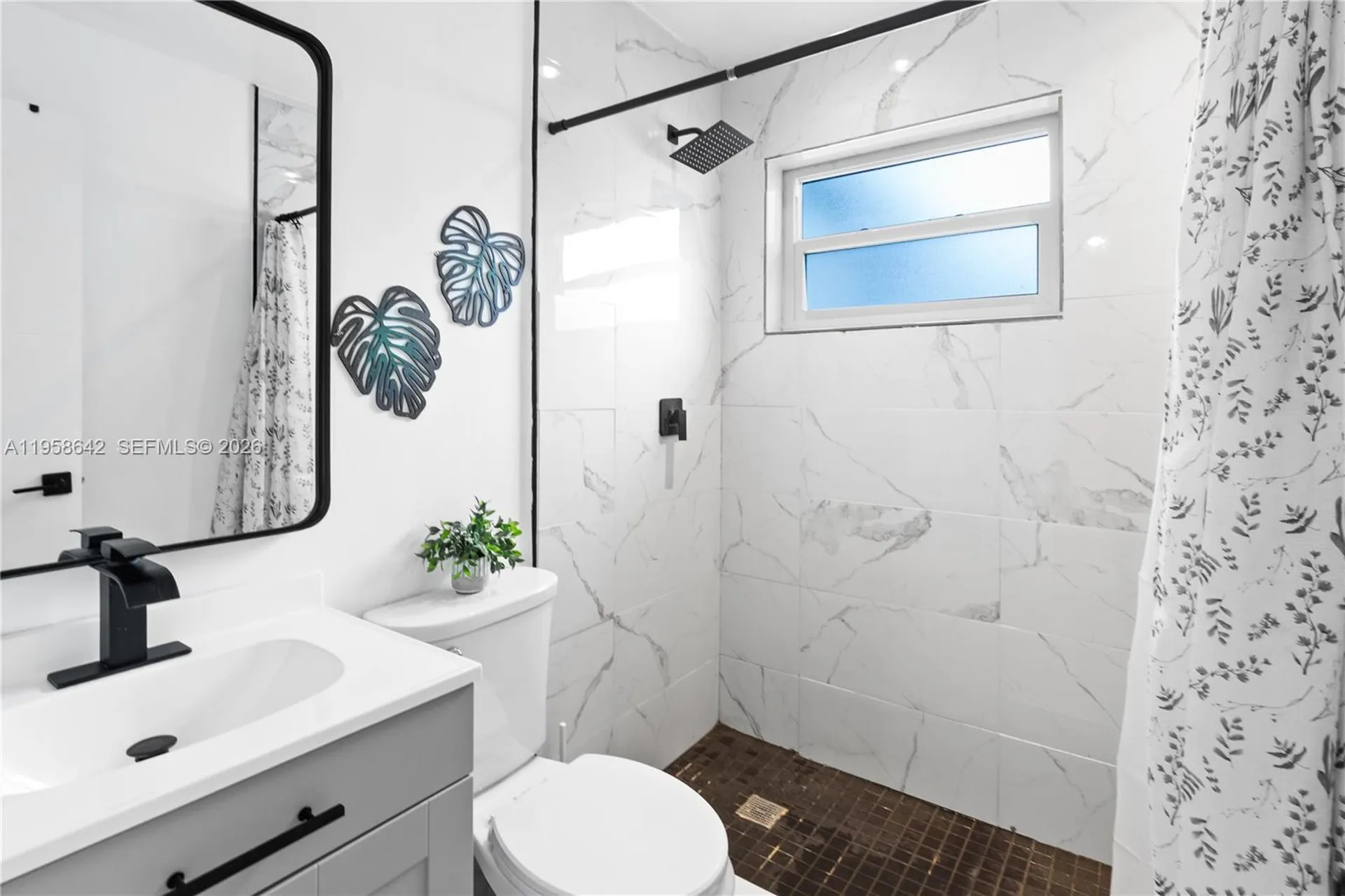 821 N 73rd Terrace Hollywood FL 33024
