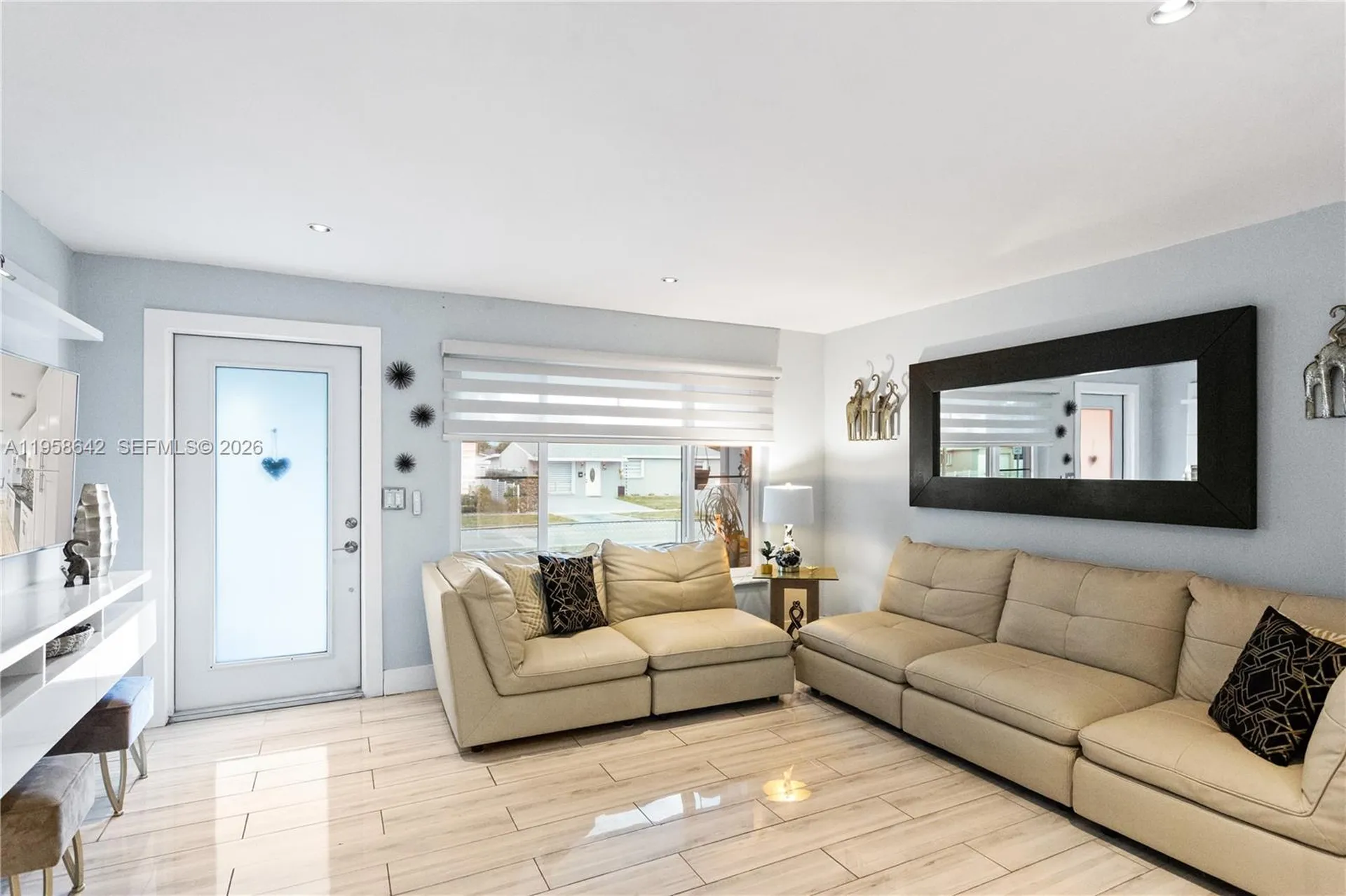 821 N 73rd Terrace Hollywood FL 33024