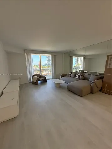 10275 Collins Avenue Bal Harbour FL 33154