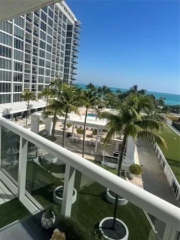 10275 Collins Avenue Bal Harbour FL 33154