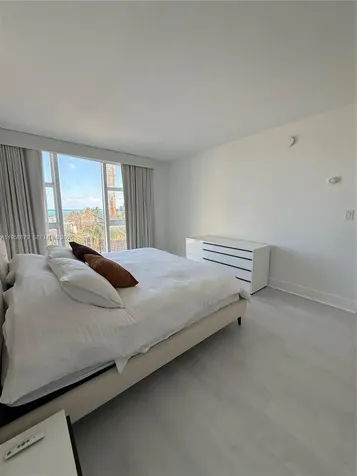 10275 Collins Avenue Bal Harbour FL 33154