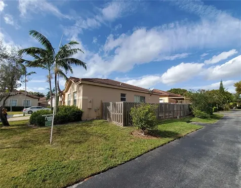 21460 SW 90th Court Cutler Bay FL 33189