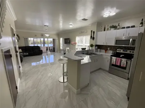 231 SW 120th Avenue Pembroke Pines FL 33025