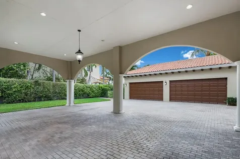 19339 SW 80th Court Cutler Bay FL 33157