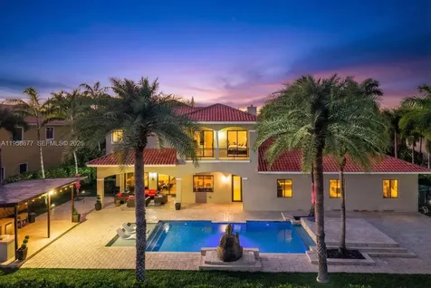 19339 SW 80th Court Cutler Bay FL 33157