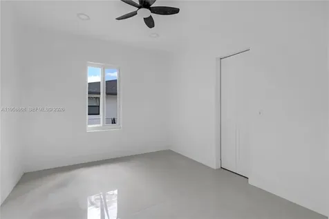 667 NW 14th Street Florida City FL 33034