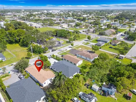 667 NW 14th Street Florida City FL 33034