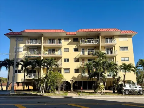 901 SW 37th Avenue Miami FL 33135