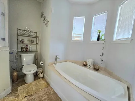 1220 Mckinley Lehigh Acres FL 33972