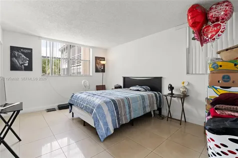 1800 SW 81st Avenue North Lauderdale FL 33068