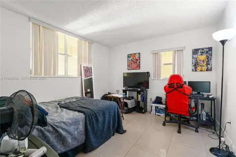 1800 SW 81st Avenue North Lauderdale FL 33068