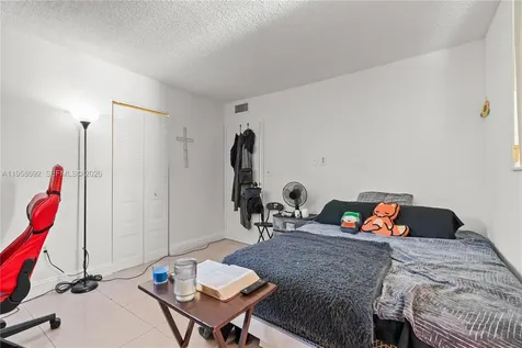 1800 SW 81st Avenue North Lauderdale FL 33068
