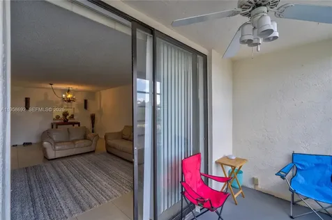 1800 SW 81st Avenue North Lauderdale FL 33068