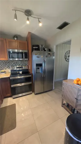 5300 Washington Street Hollywood FL 33021