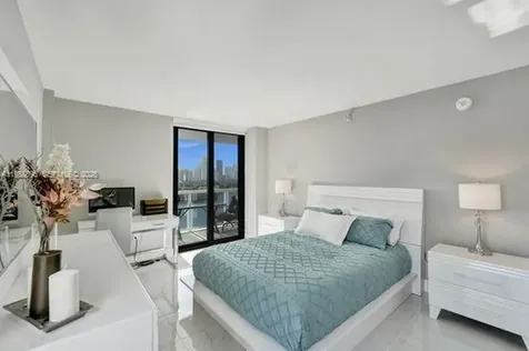 20515 E Country Club Drive Aventura FL 33180