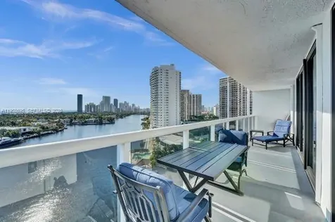 20515 E Country Club Drive Aventura FL 33180