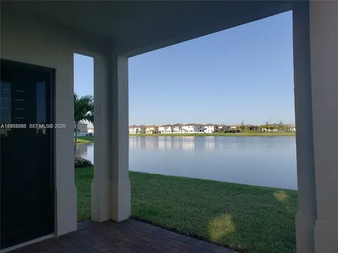 9574 W 34th Avenue Hialeah FL 33018