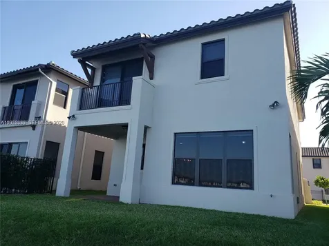 9574 W 34th Avenue Hialeah FL 33018